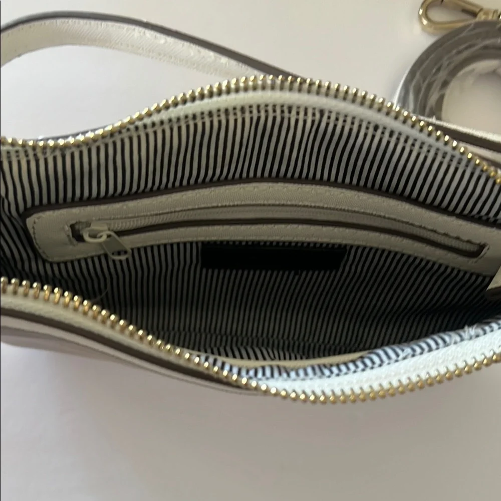 Clarks Brown and White Small Purse‎